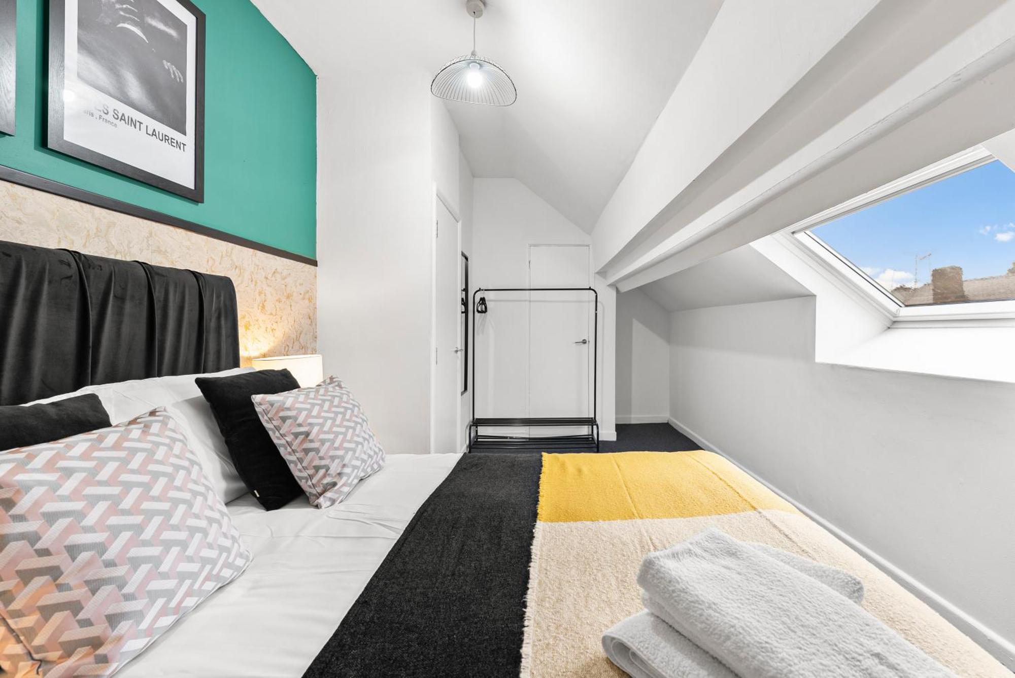 Апартаменты 20 Percent Off! Stylish Sheffield Abode Sleeps 12 Экстерьер фото